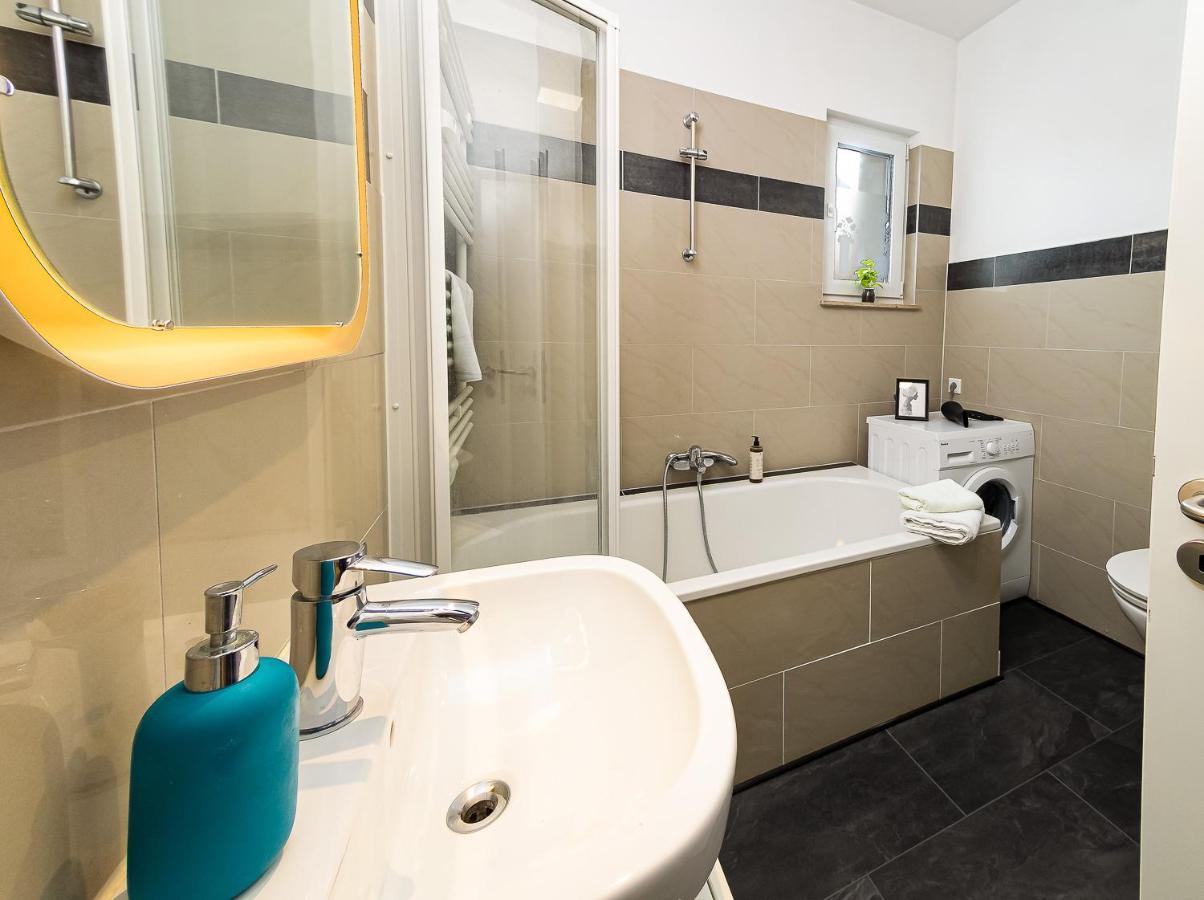 Fabelhafte Apartments Zum Wohlfuehlen Mit Junik Apartments Duisburg Eksteriør bilde